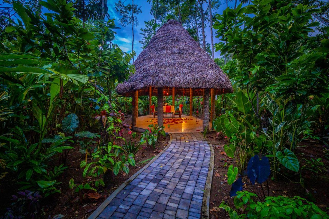 El Jardin Lodge & Spa Puerto Misahuallí Dış mekan fotoğraf
